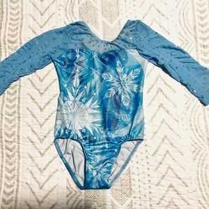 Girls Gymnastics Leotard and Shorts
